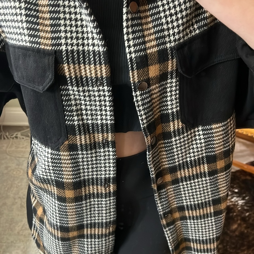 No Name Brand Button Down Shacket - image 5